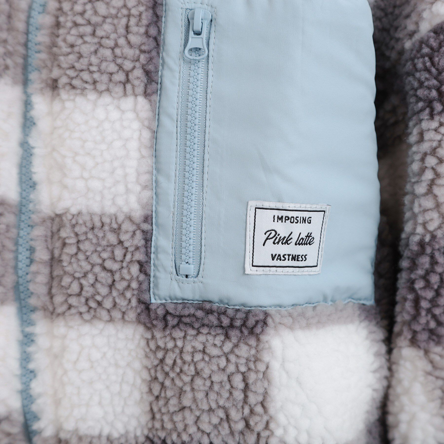 PINK-latte「ボアリバーシブルブルゾン」|ブルゾン・スタジャン|