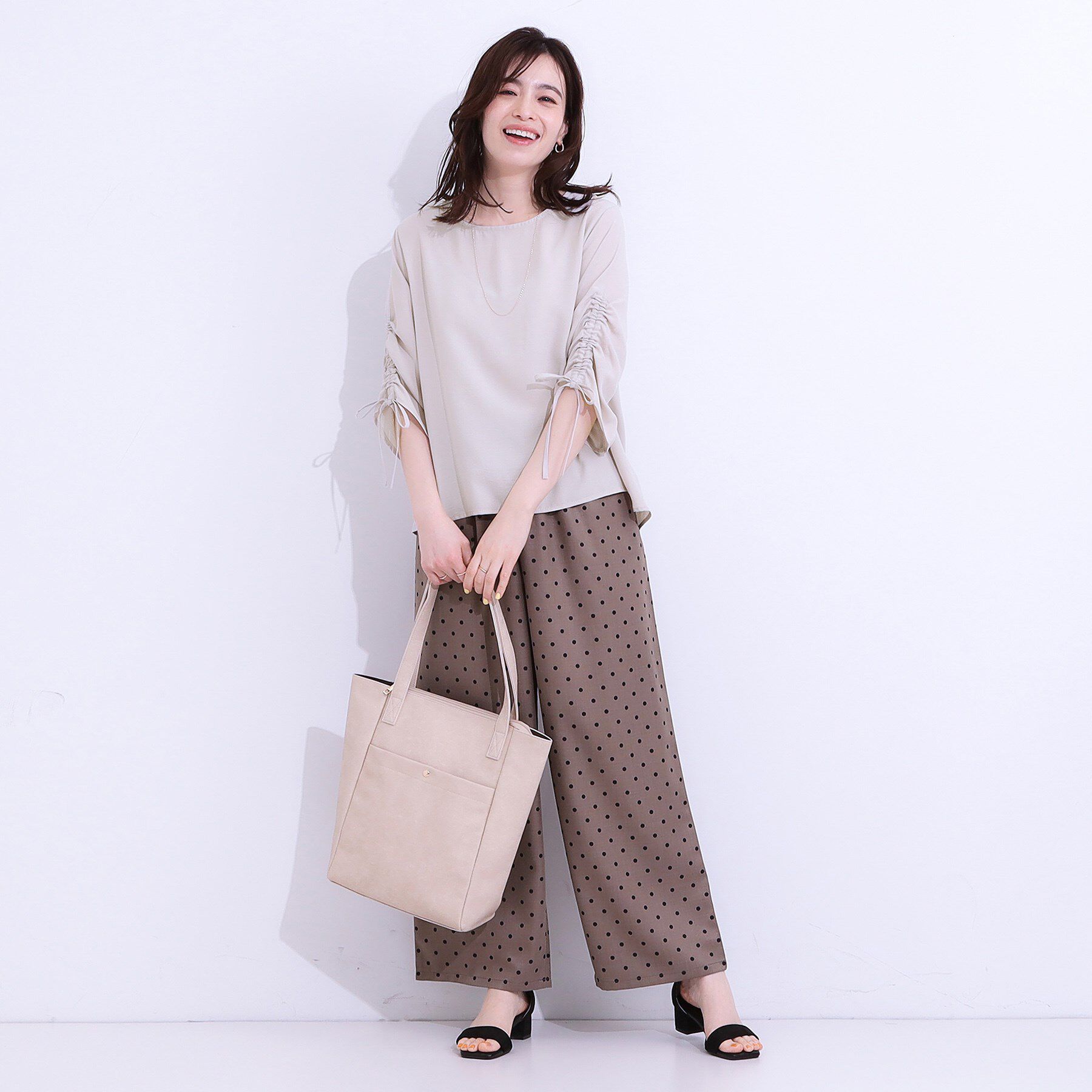 SHOO･LA･RUE「【高レビュー/セットアップ可】お袖シャーリング 麻調ブラウス」|シャツ・ブラウス|