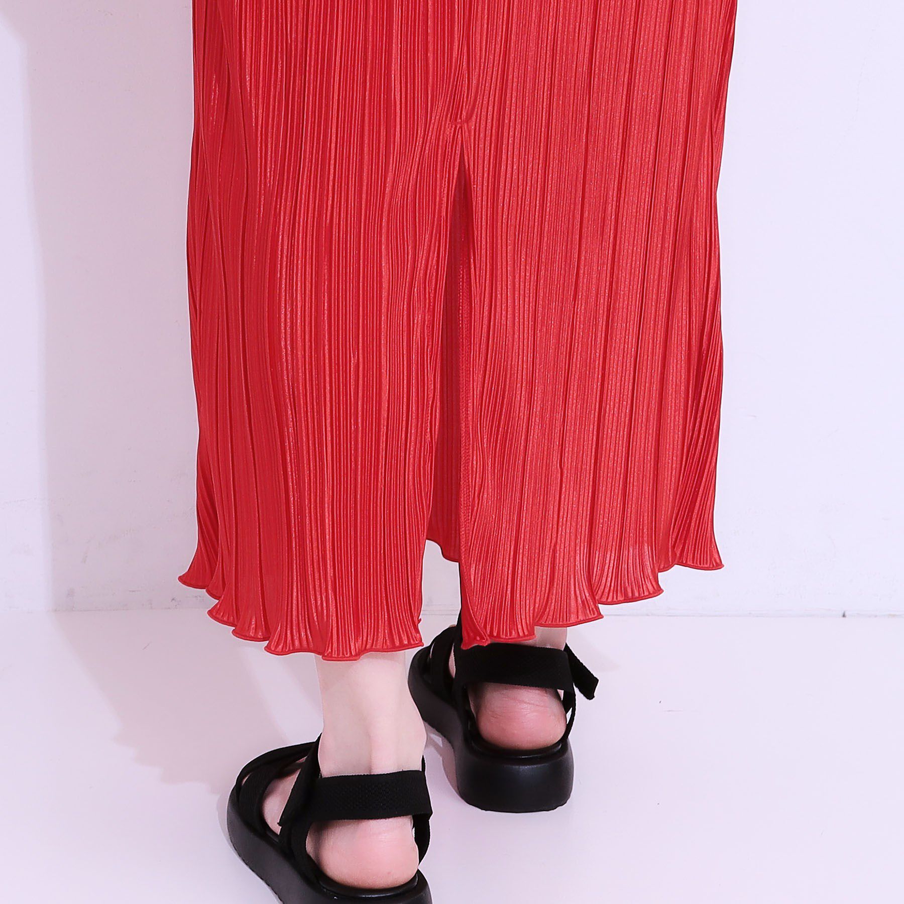 SHOO･LA･RUE「【S-LL】大人の楽ちんスタイルに プリーツキャミワンピース」|ワンピース|