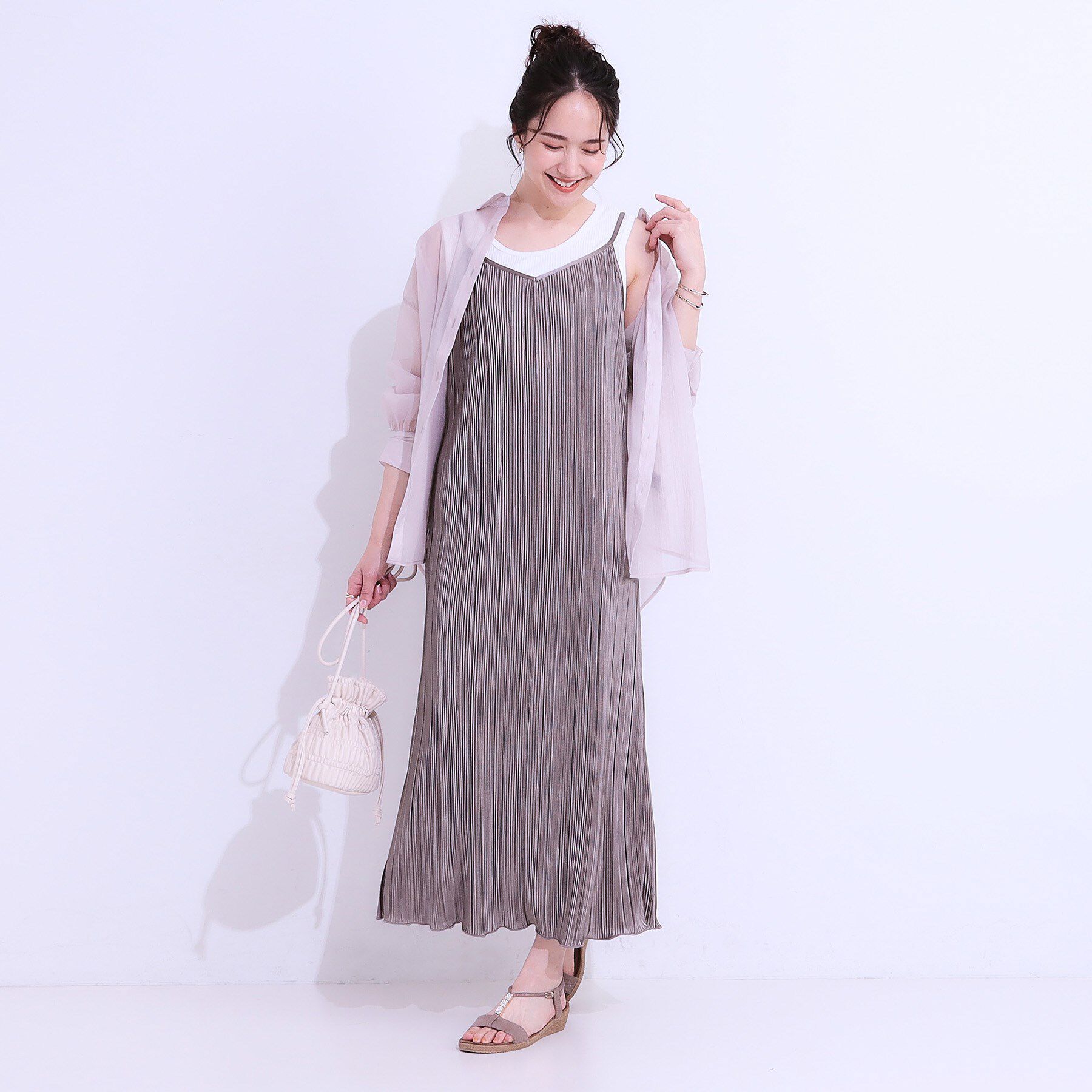 SHOO･LA･RUE「【S-LL】大人の楽ちんスタイルに プリーツキャミワンピース」|ワンピース|