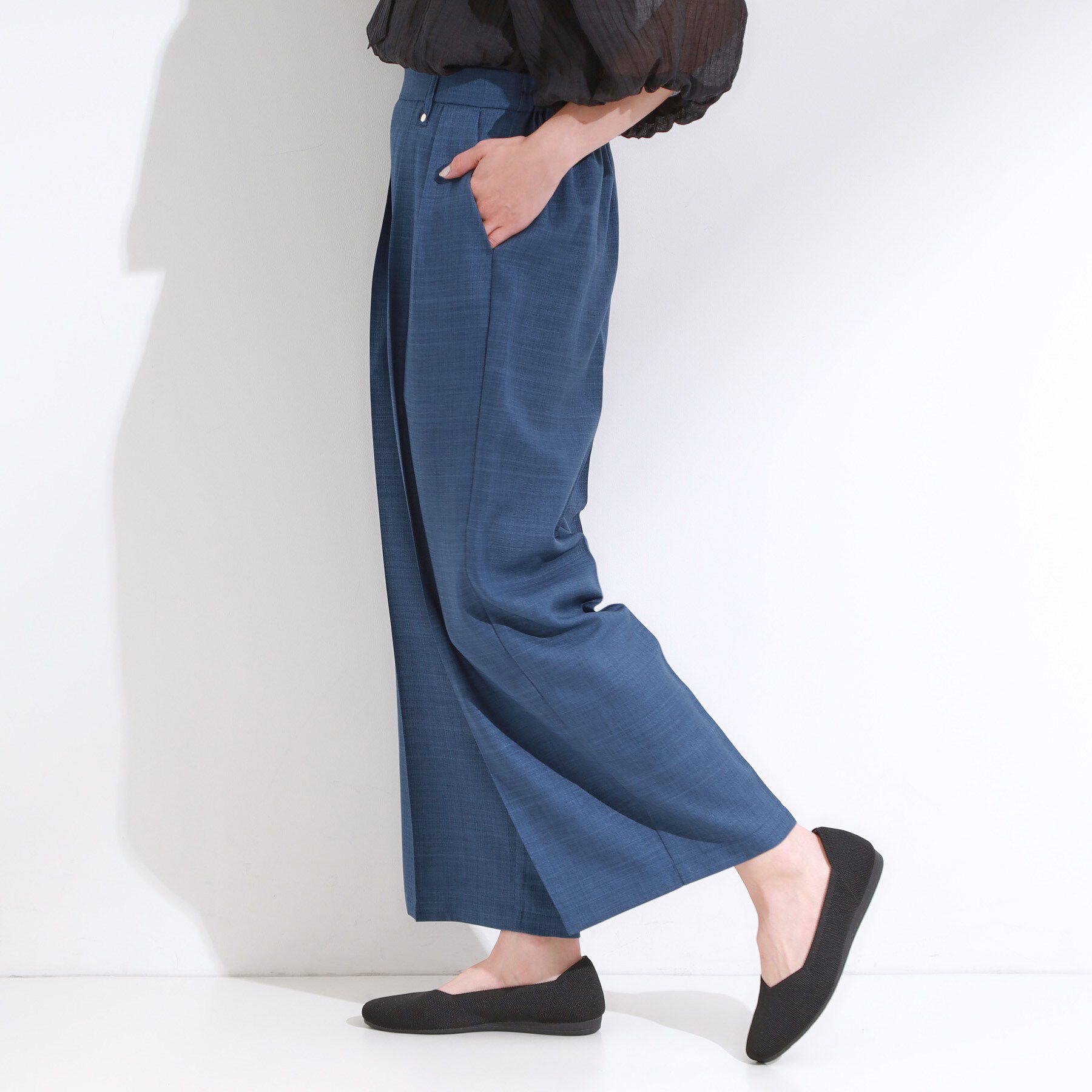 SHOO･LA･RUE「【S-LL/洗濯後しわになりにくい】ゴールドパーツできれい見え 麻調タックワイドパンツ」|その他|