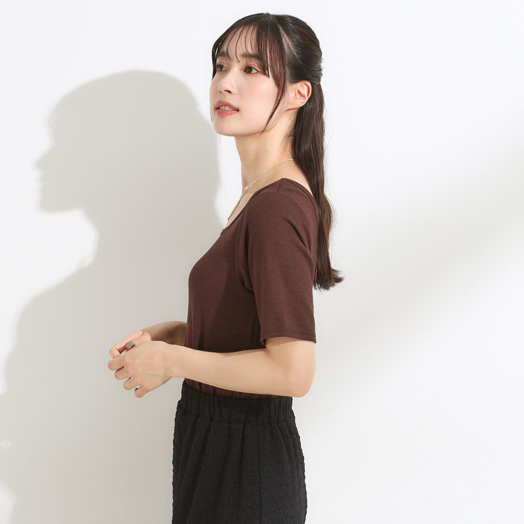 SHOO･LA･RUE「【S-LL/ひんやり/前後2WAY】シンプルだから使いやすい テレコTシャツ」|Tシャツ・カットソー|