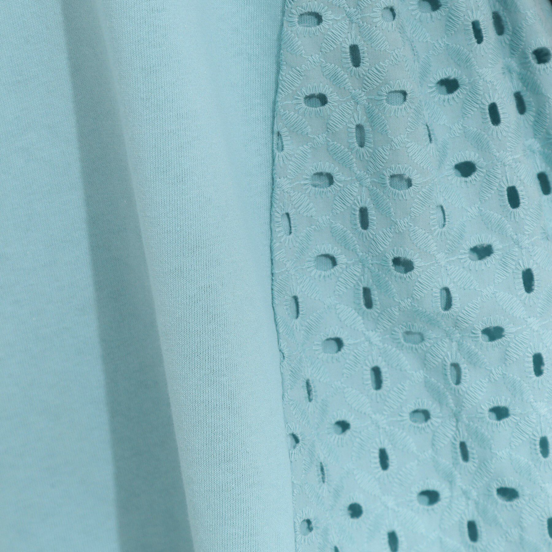 SHOO･LA･RUE「【S-LL/体型カバー】インせずサマ見え レース使いAライントップス」|Tシャツ・カットソー|