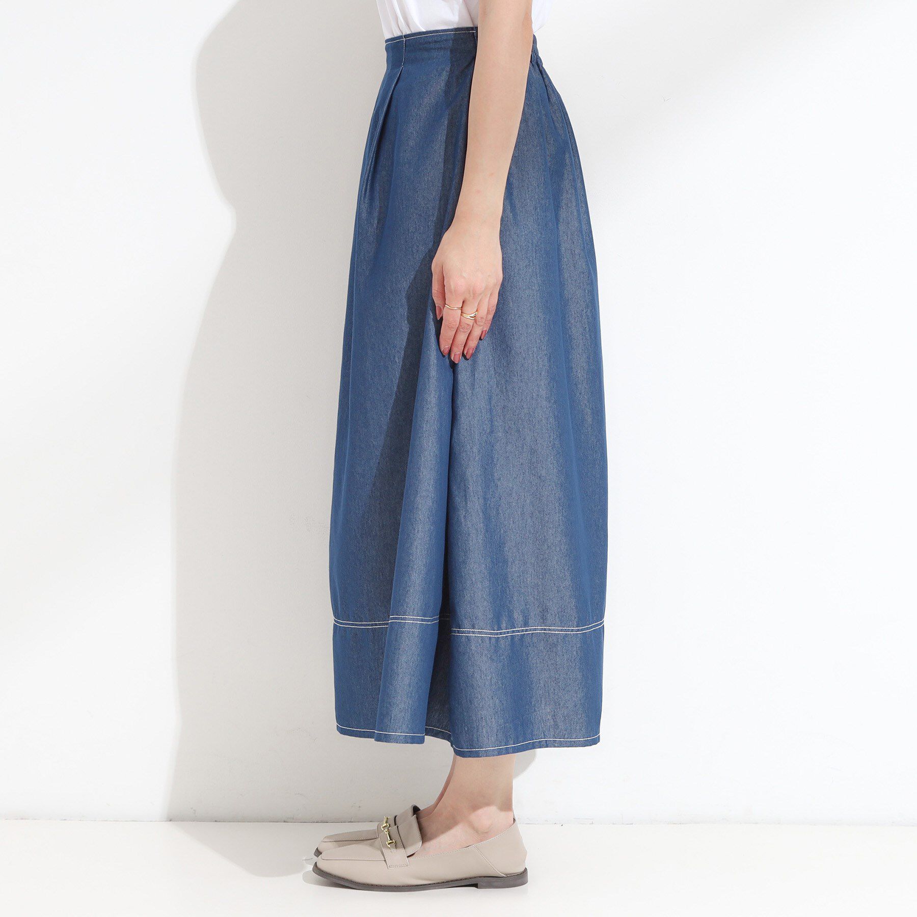 SHOO･LA･RUE「【S-LL】配色ステッチがアクセント デニムフレアスカート」|スカート|