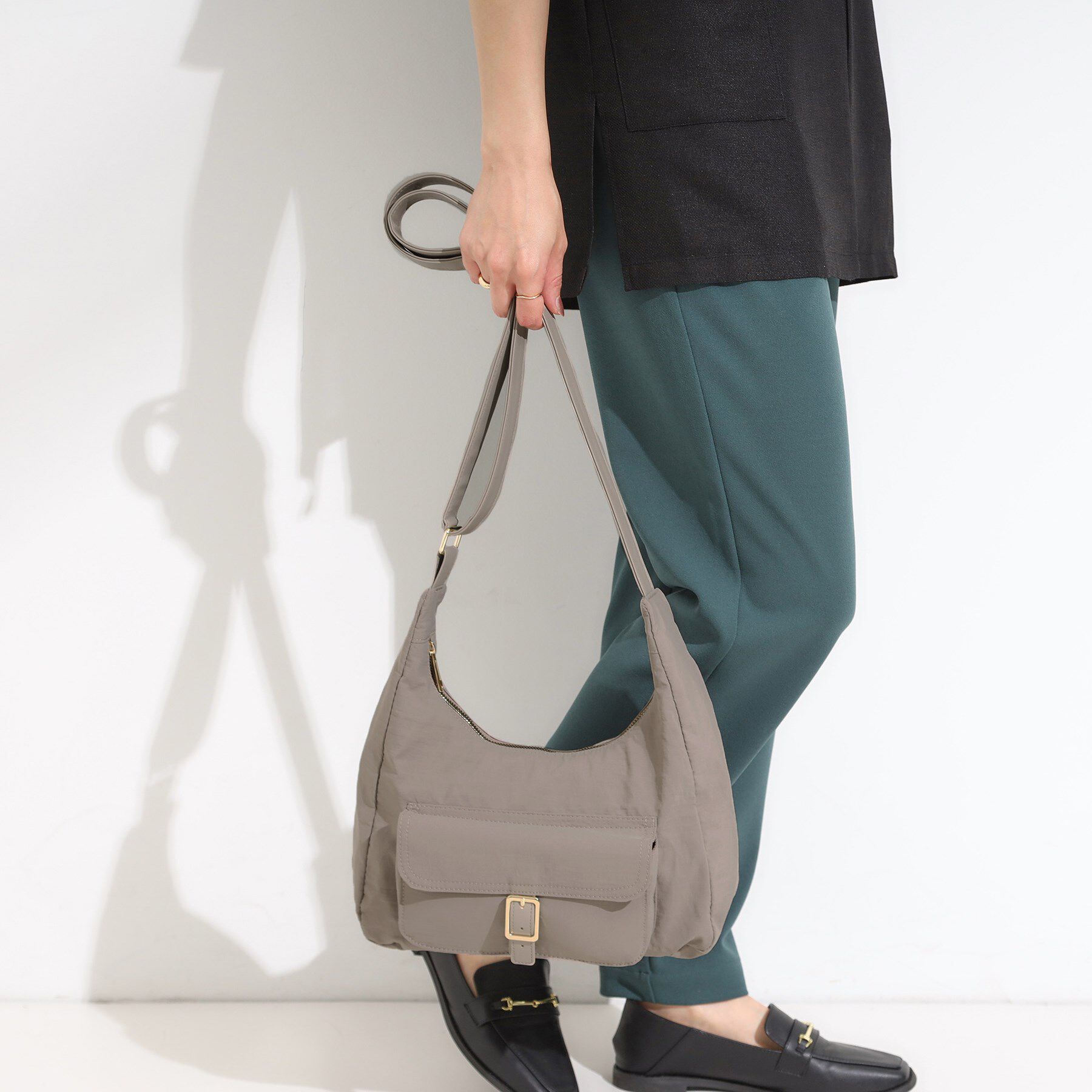 SHOO･LA･RUE「【撥水】立体ポケットショルダーバッグ」|ショルダー・メッセンジャー|