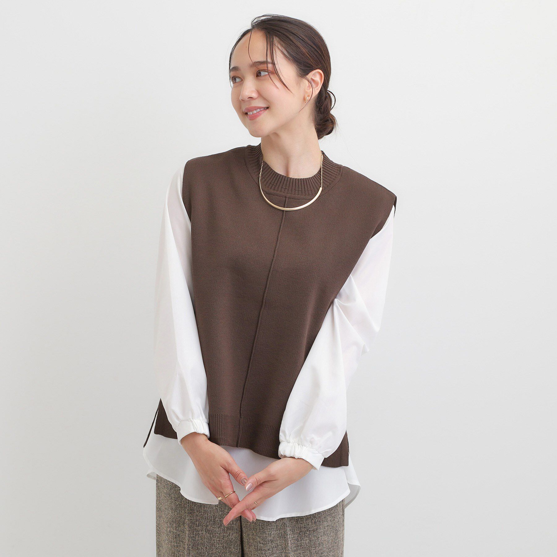 SHOO･LA･RUE「【S-LL/2点セット】着回し自在 ニットベスト＋フレアブラウス」|ニット・セーター|