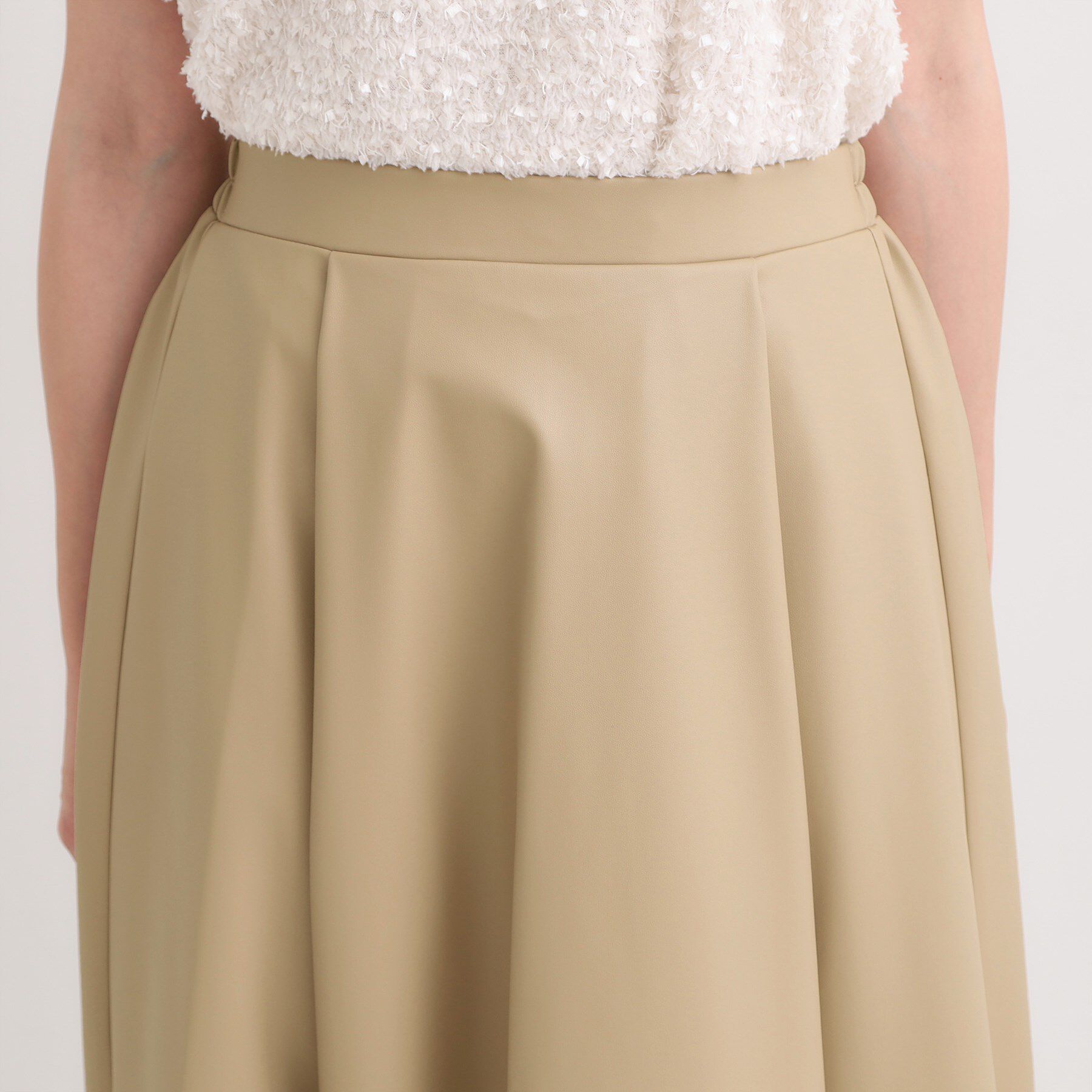 SHOO･LA･RUE「【S-LL】大人の抜け感 合皮フレアスカート」|スカート|