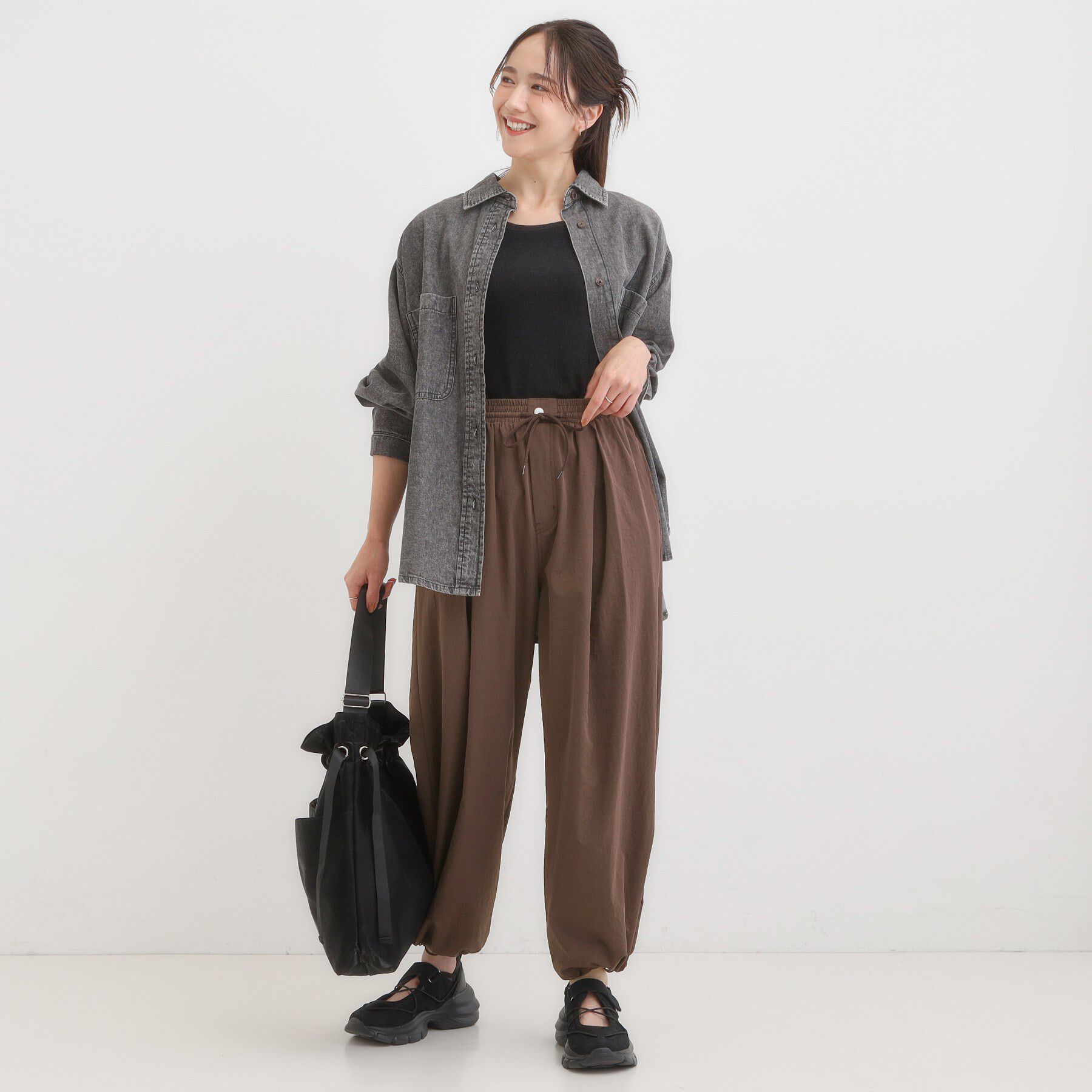 SHOO･LA･RUE「【2WAY/S-LL】シルエット変化を楽しめる ドロスト ワイドカーブパンツ」|その他|