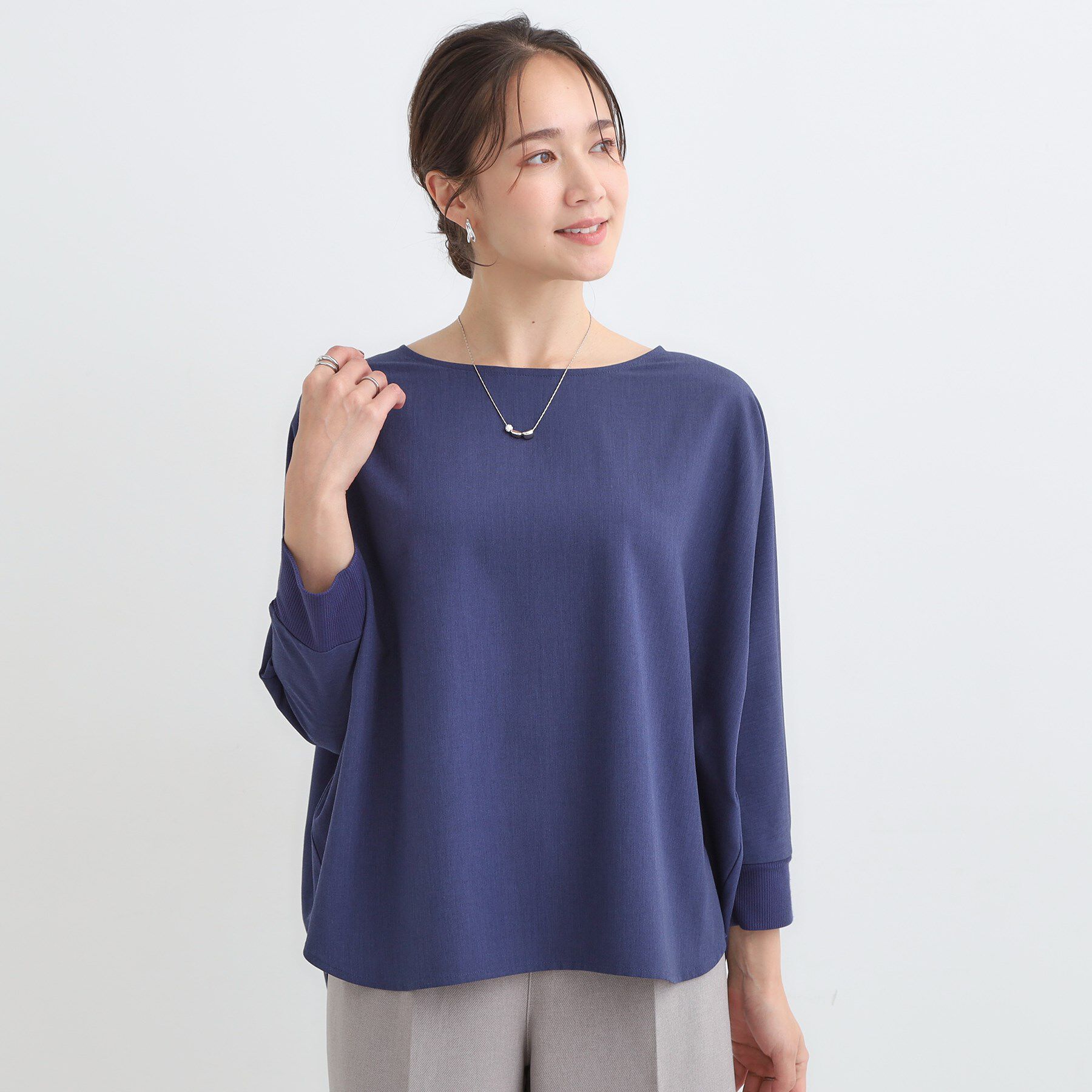 SHOO･LA･RUE「【洗濯後しわになりにくい】1枚でサマ見え 8分袖ドルマンブラウス」|シャツ・ブラウス|