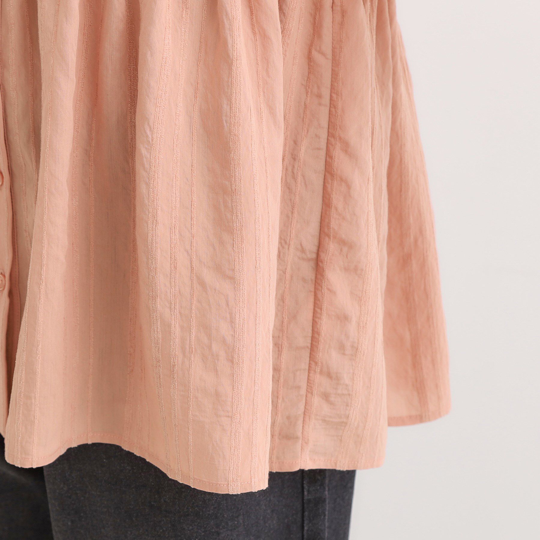 SHOO･LA･RUE「【S-LL】大人フェミニン ペプラム風フリルブラウス」|シャツ・ブラウス|