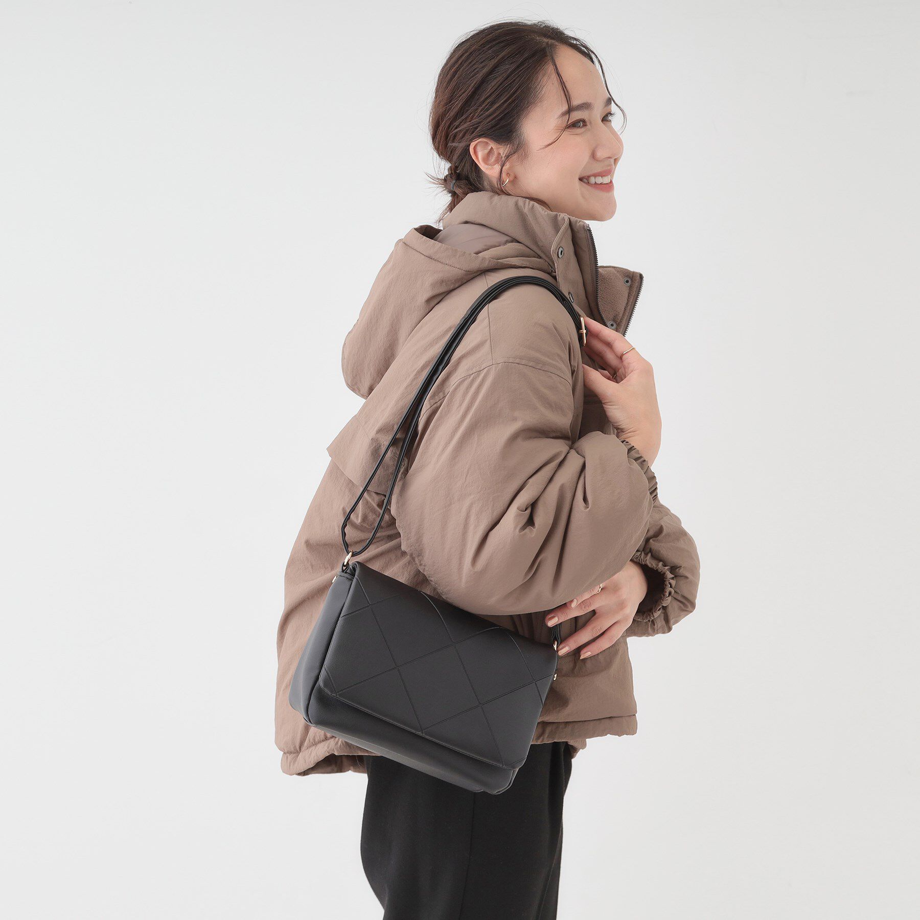 SHOO･LA･RUE「バイアスチェック型押しショルダー」|ショルダー・メッセンジャー|