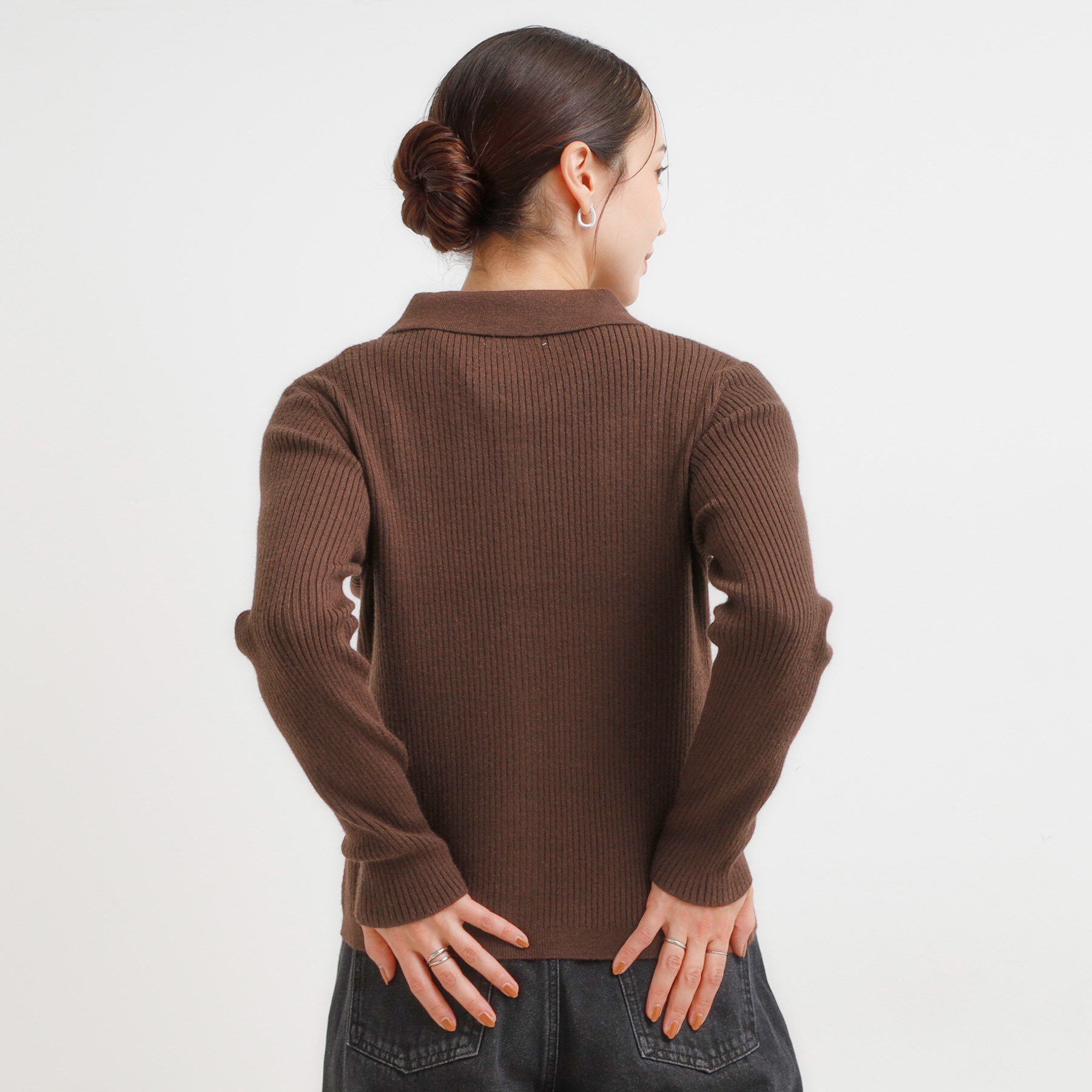 SHOO･LA･RUE「カジュアルながらも上品な 襟付きリブニット」|ニット・セーター|