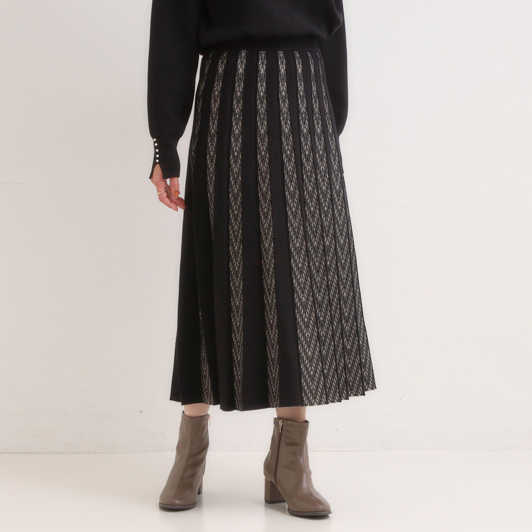 SHOO･LA･RUE「【高レビュー/セットアップ可】女性らしさ際立つ 洗えるもちもちニットスカート」|スカート|