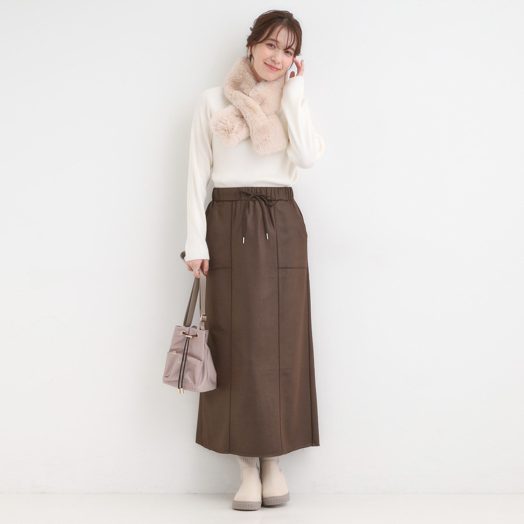 SHOO･LA･RUE「やわらかレザー調ナロースカート」|スカート|