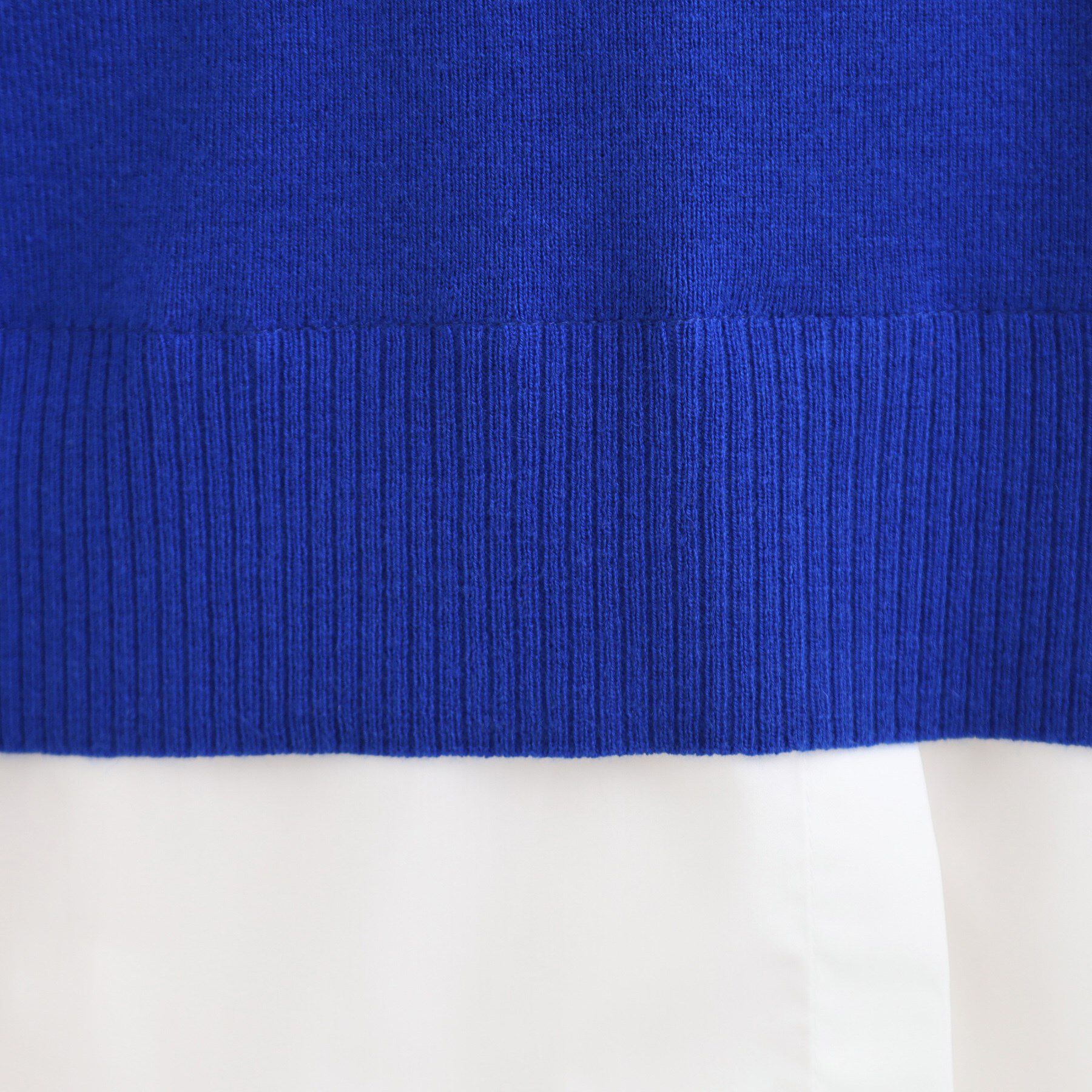 SHOO･LA･RUE「【洗濯機可/毛玉になりにくい】一枚で簡単こなれ見え 裾フェイクレイヤード風ニット」|ニット・セーター|