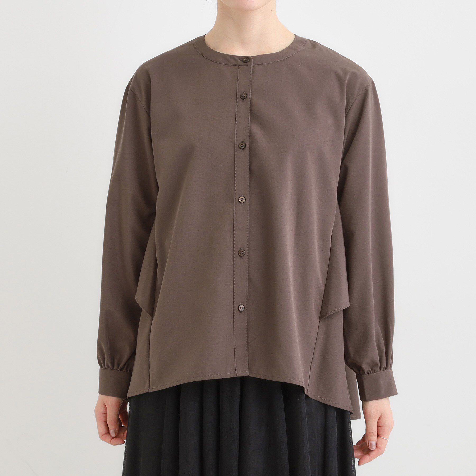 SHOO･LA･RUE「【洗濯機可/S-LL】春まで着られる バックフリルシャツ」|シャツ・ブラウス|