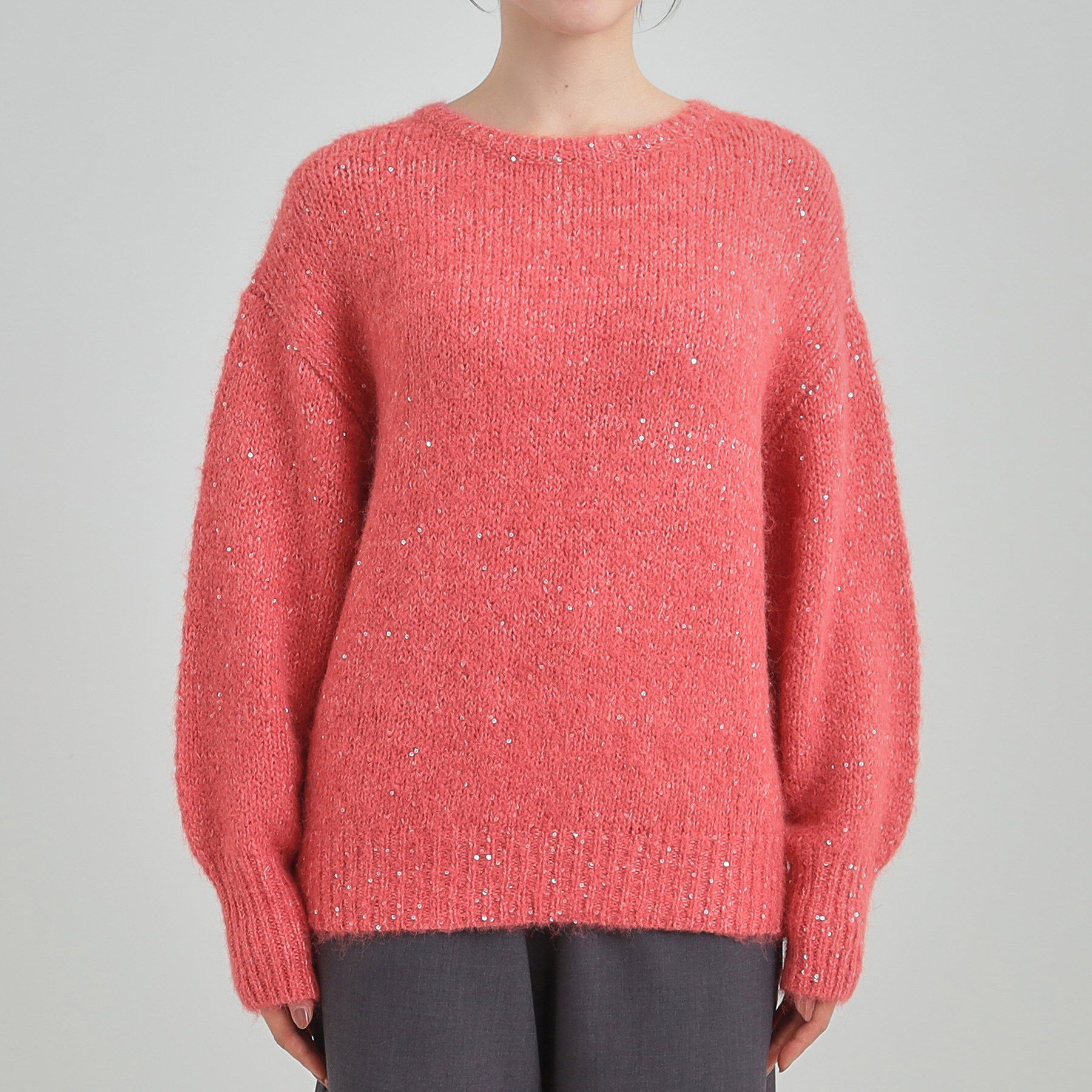 SHOO･LA･RUE「【洗濯機可/S-LL】上品にキラリと華やぐ スパンコールニット」|ニット・セーター|