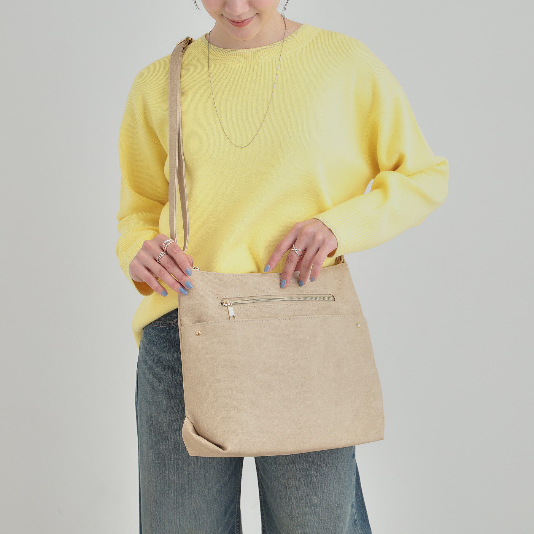 SHOO･LA･RUE「フロントWポケットショルダーバッグ」|ショルダー・メッセンジャー|