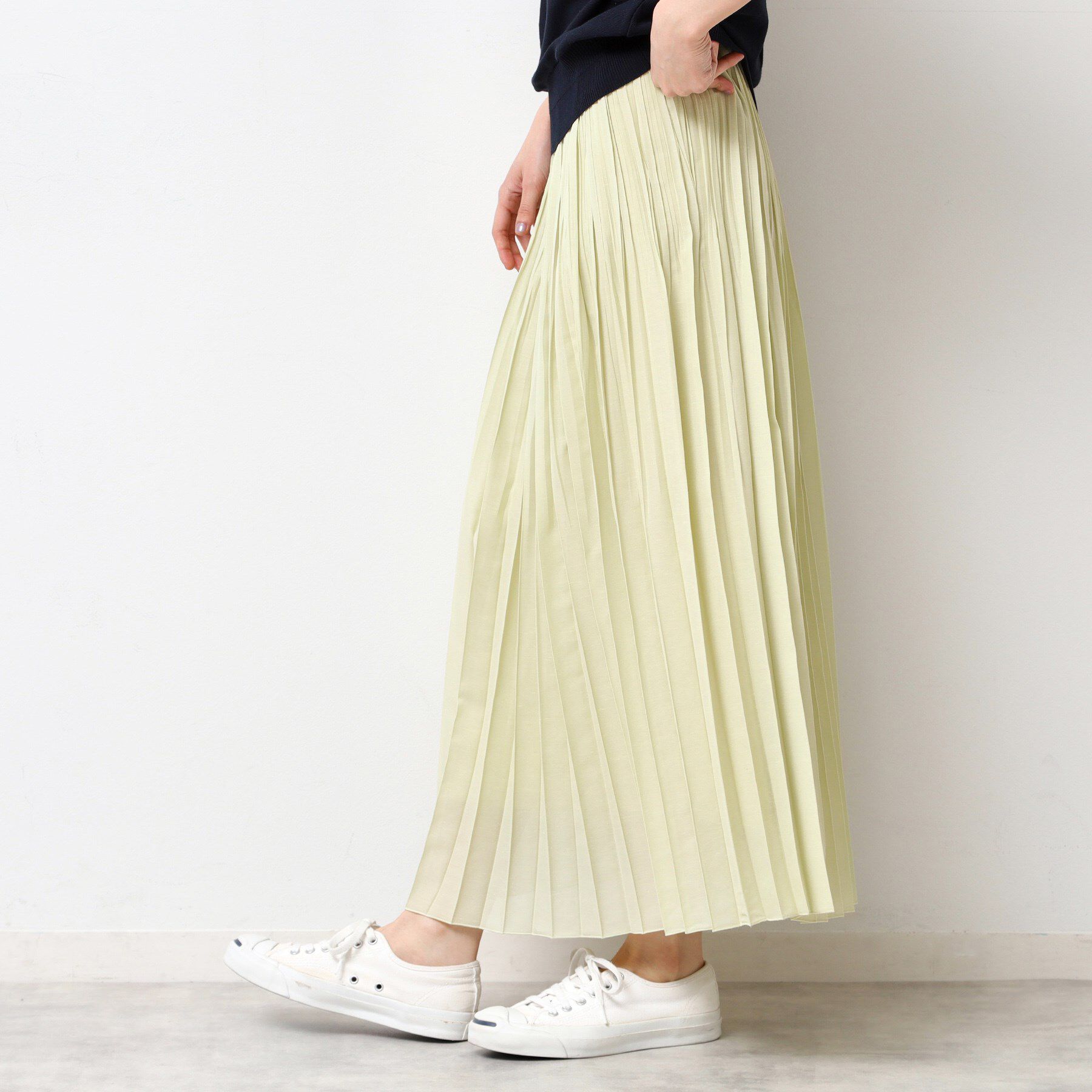 Dessin「【ウエストゴム・洗える】シアーランダムプリーツスカート」|スカート|