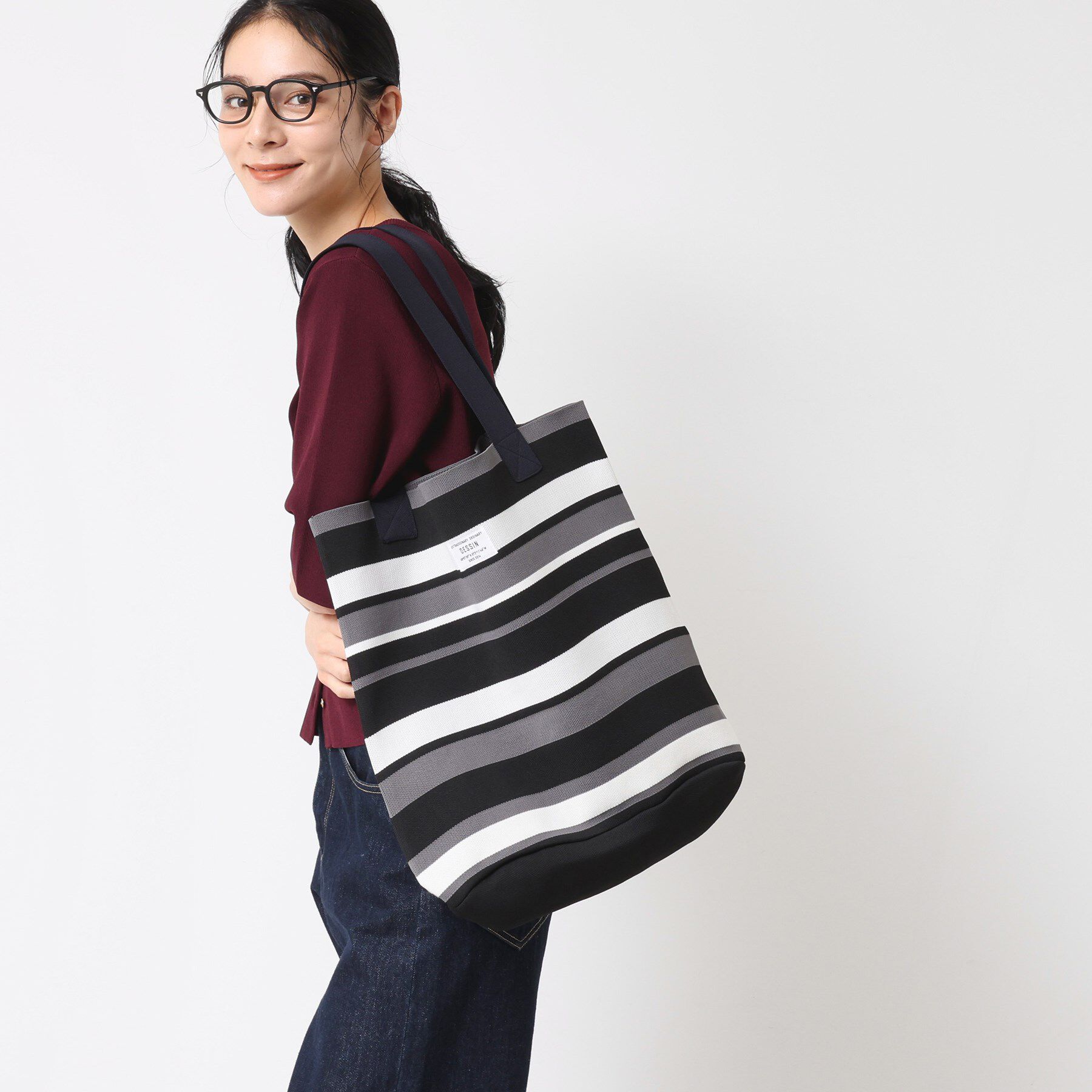 Dessin「【マシンウォッシャブル・A4収納可】ランダムボーダーニットBAG」|トートバッグ|ブラック(319)