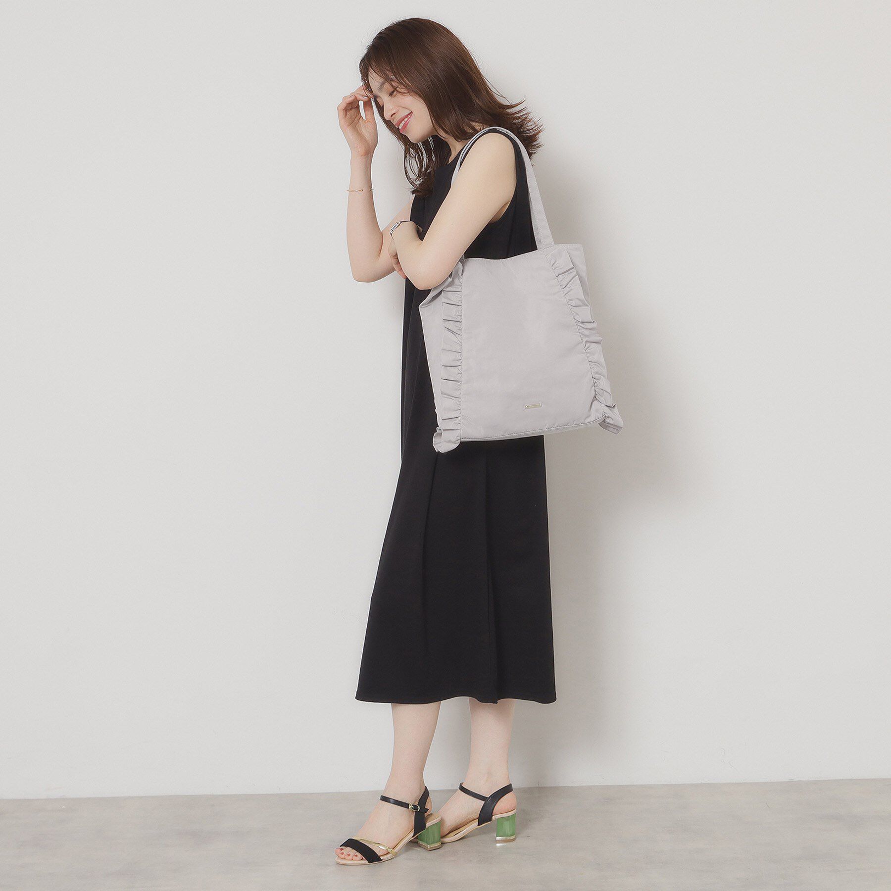 ITS&rsquo;DEMO「【A4対応】フリルトート」|トートバッグ|