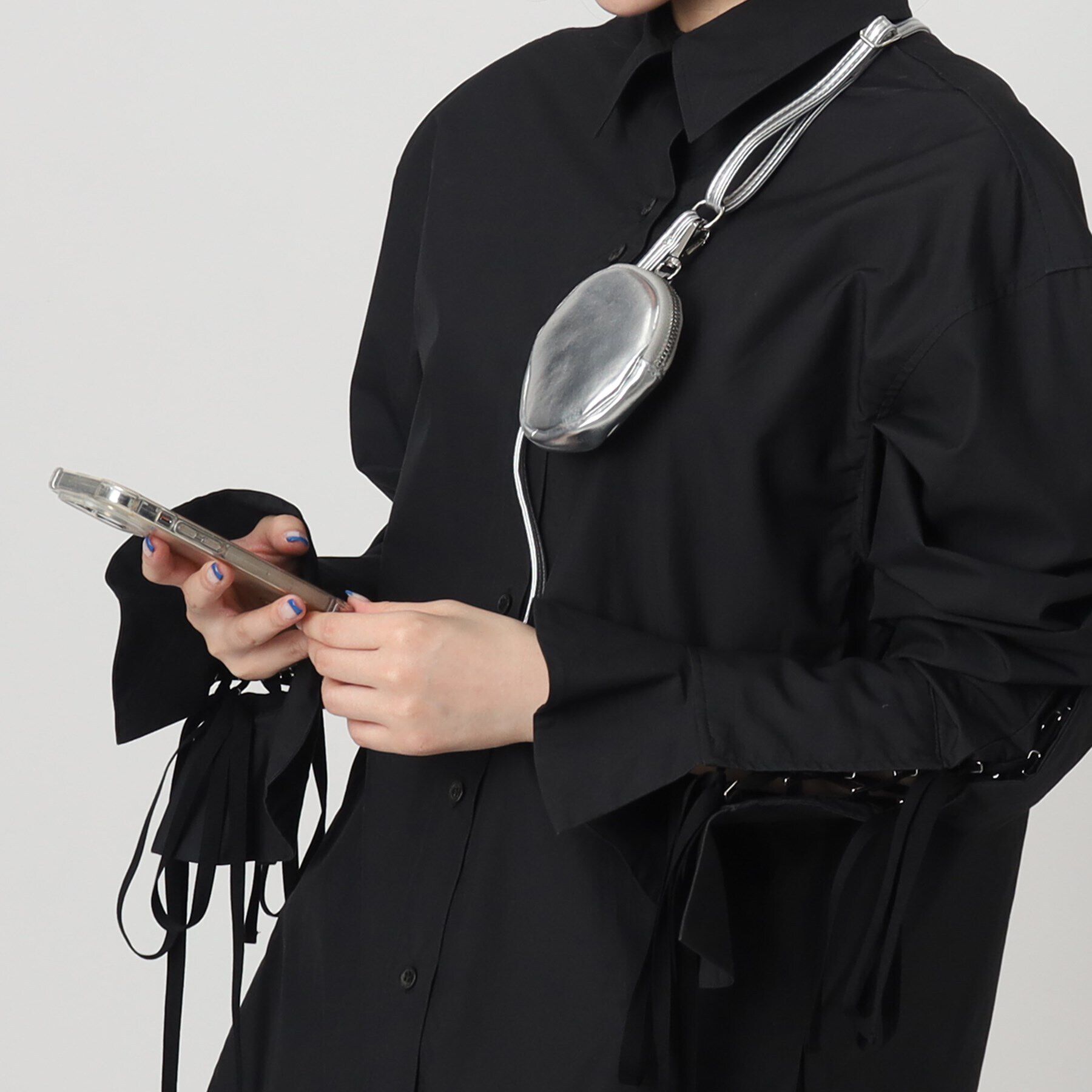 Grandedge「丸ポーチ付き合皮スマホショルダー」|ストラップ|