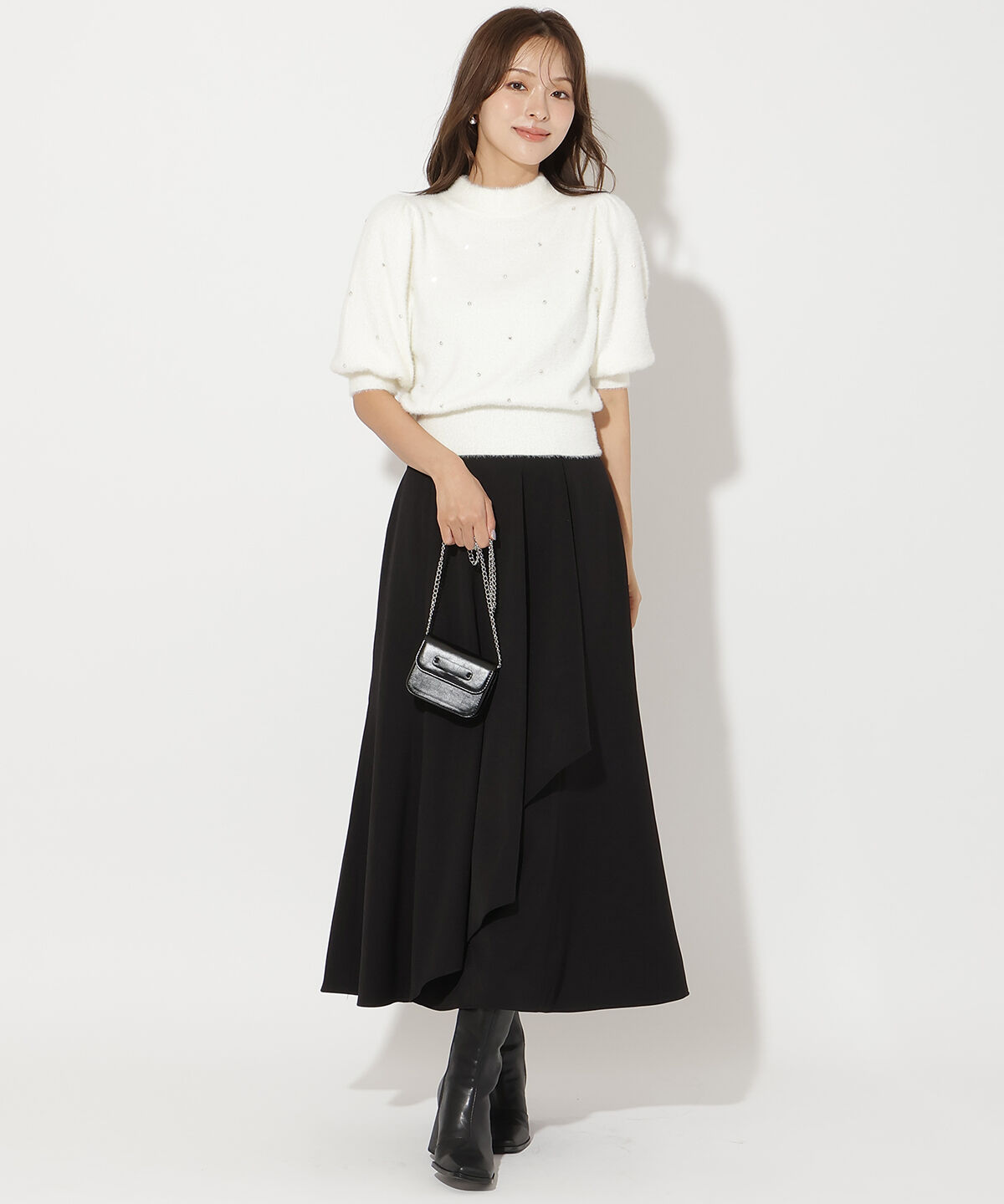 アンドクチュール「ラメフェザー5分袖ビジュー付きプルオーバー」|ニット・セーター|