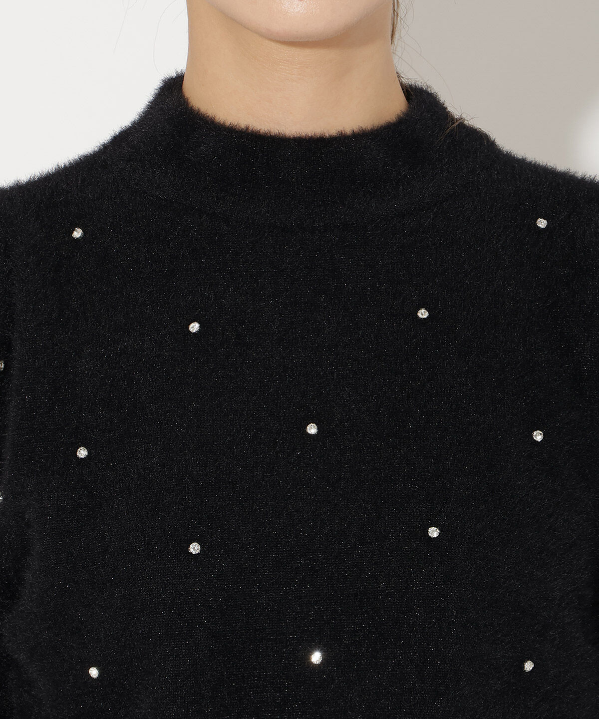 アンドクチュール「ラメフェザー5分袖ビジュー付きプルオーバー」|ニット・セーター|