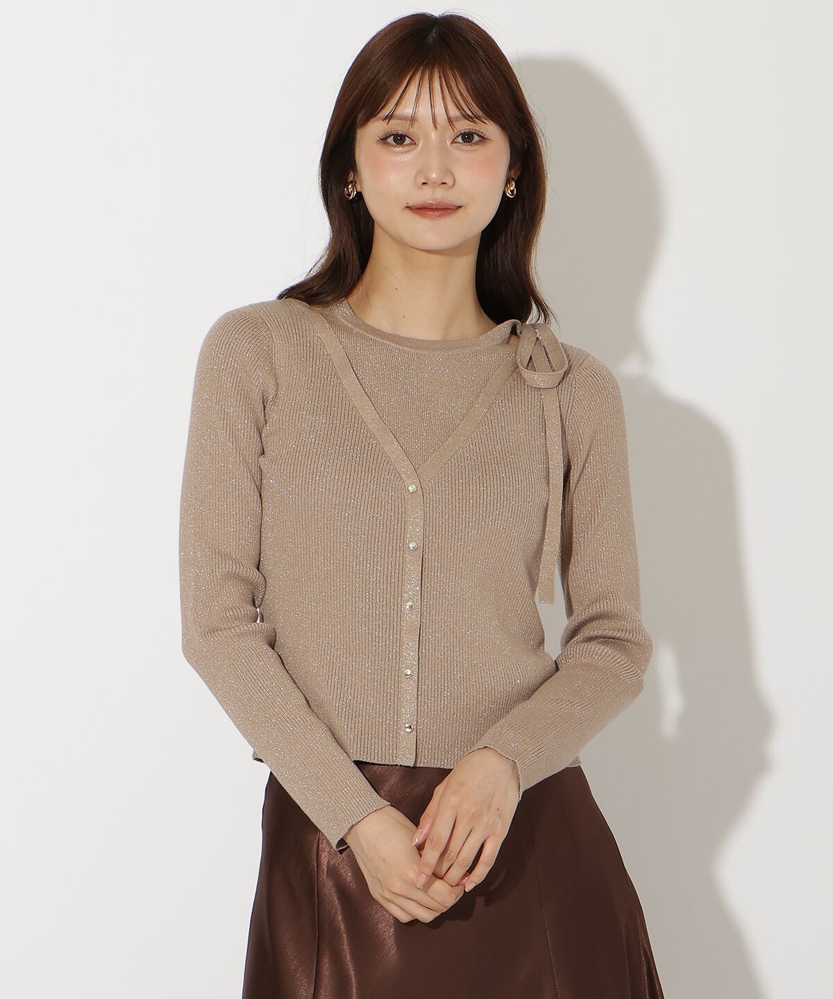 アンドクチュール「ホルタードッキングカーディガン風プルオーバー」|ニット・セーター|ベージュ