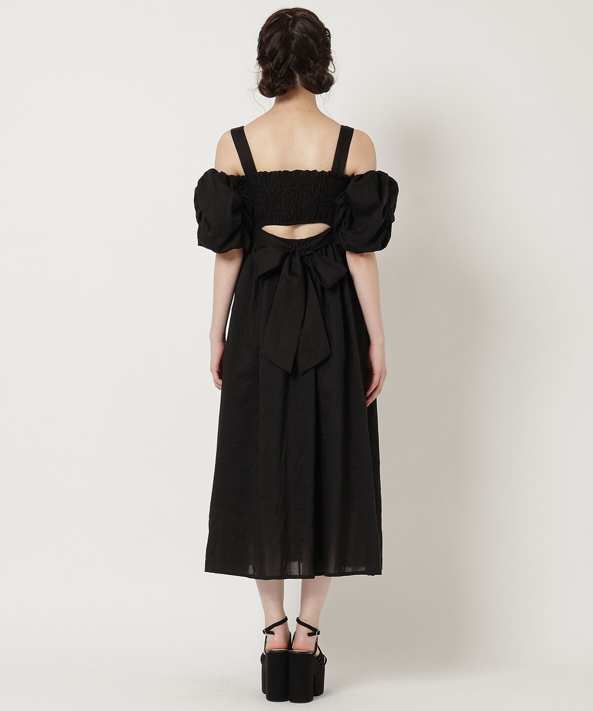 REDYAZEL「シャーリングフレアワンピース」|ワンピース|