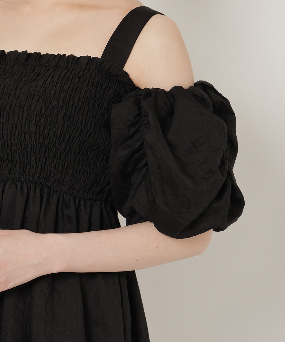 REDYAZEL「シャーリングフレアワンピース」|ワンピース|