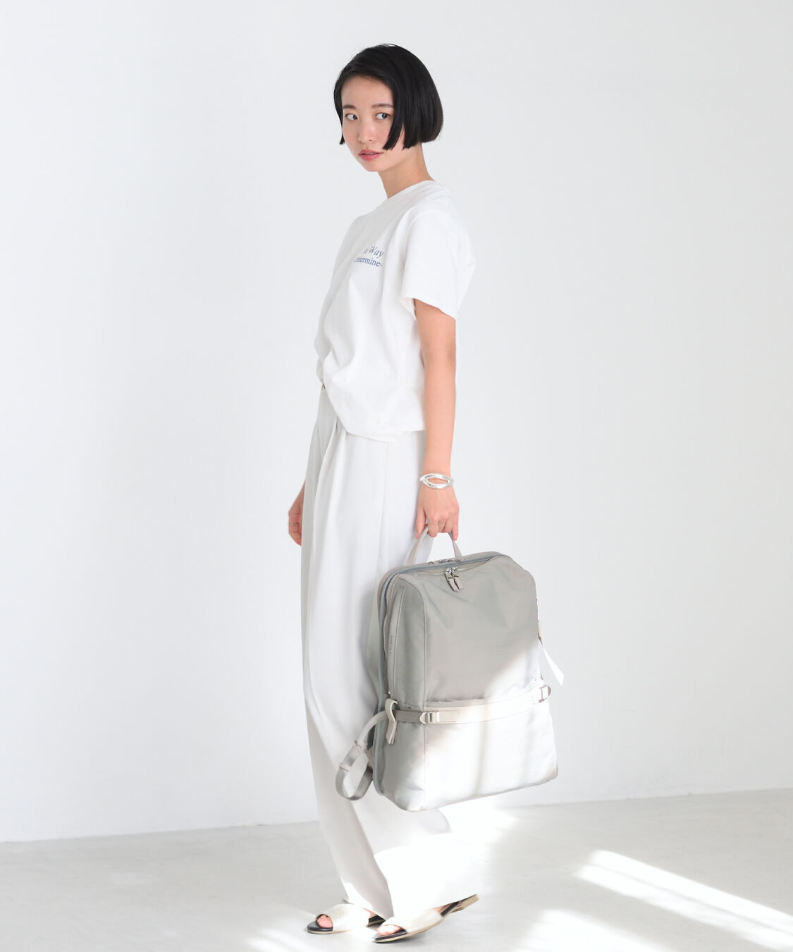 W&.Day/Night「W&.Day/Night | リッカ スクエアリュック B4サイズ 15.6インチPC収納 11713」|リュック|