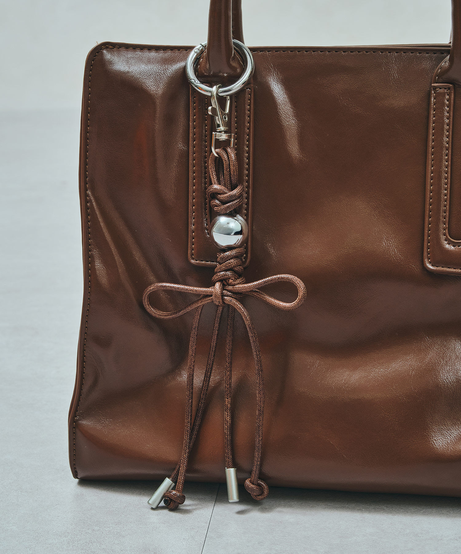 ORiental TRaffic「● 大容量 ●チャーム付き ボストン バッグ /BA-268 ヴィンテージ」|ボストンバッグ|