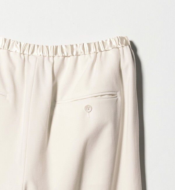 UNITED ARROWS「サテンウエスト イージーパンツ ホワイト -ウォッシャブル-」|チノ|