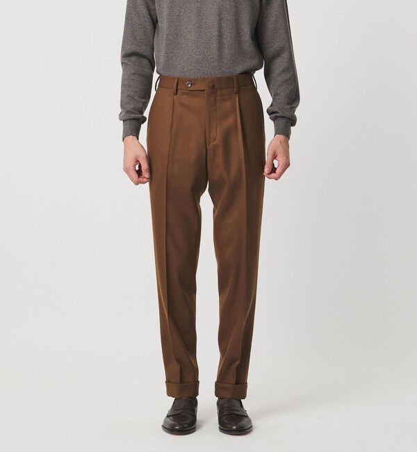 UNITED ARROWS「ライトサキソニー テーパード １プリーツ スラックス ヨコストレッチ」|スラックス|