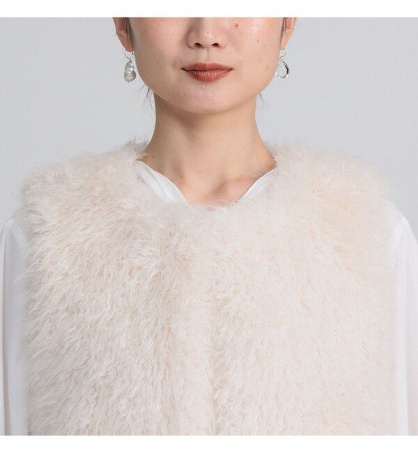 Demi-Luxe BEAMS 「ウェイビー フェイクファー ジレ」|ダウン|