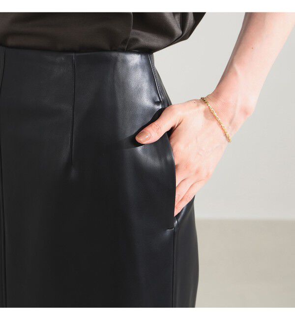 Demi-Luxe BEAMS 「フェイクレザー セミタイトスカート」|スカート|