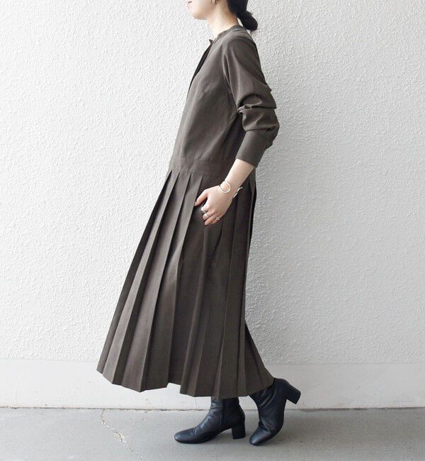 SHIPS any「SHIPS any:〈洗濯機可能〉ピーチスキン サイド プリーツ バンドカラー シャツ ワンピース」|ワンピース|