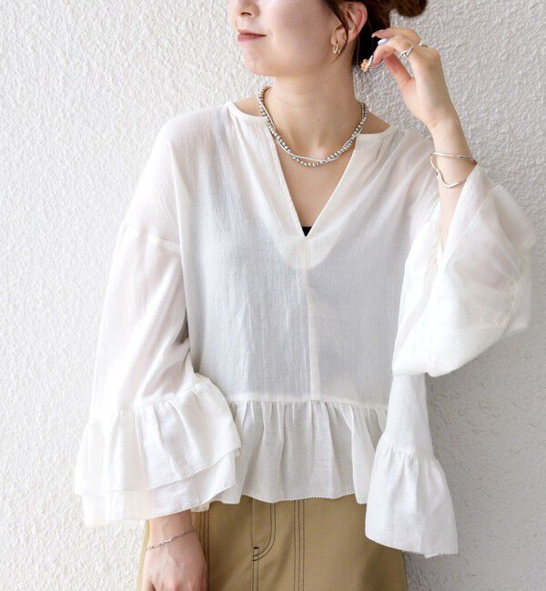 SHIPS any「SHIPS any:〈洗濯機可能〉コットン モス ラッフル フリル キーネック ブラウス」|シャツ・ブラウス|ホワイト