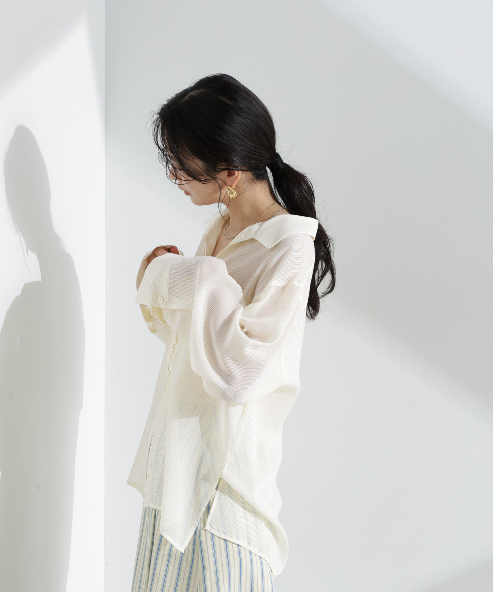 nano･universe「マルチボタンシアーストライプシャツ(セットアップ可)」|シャツ・ブラウス|