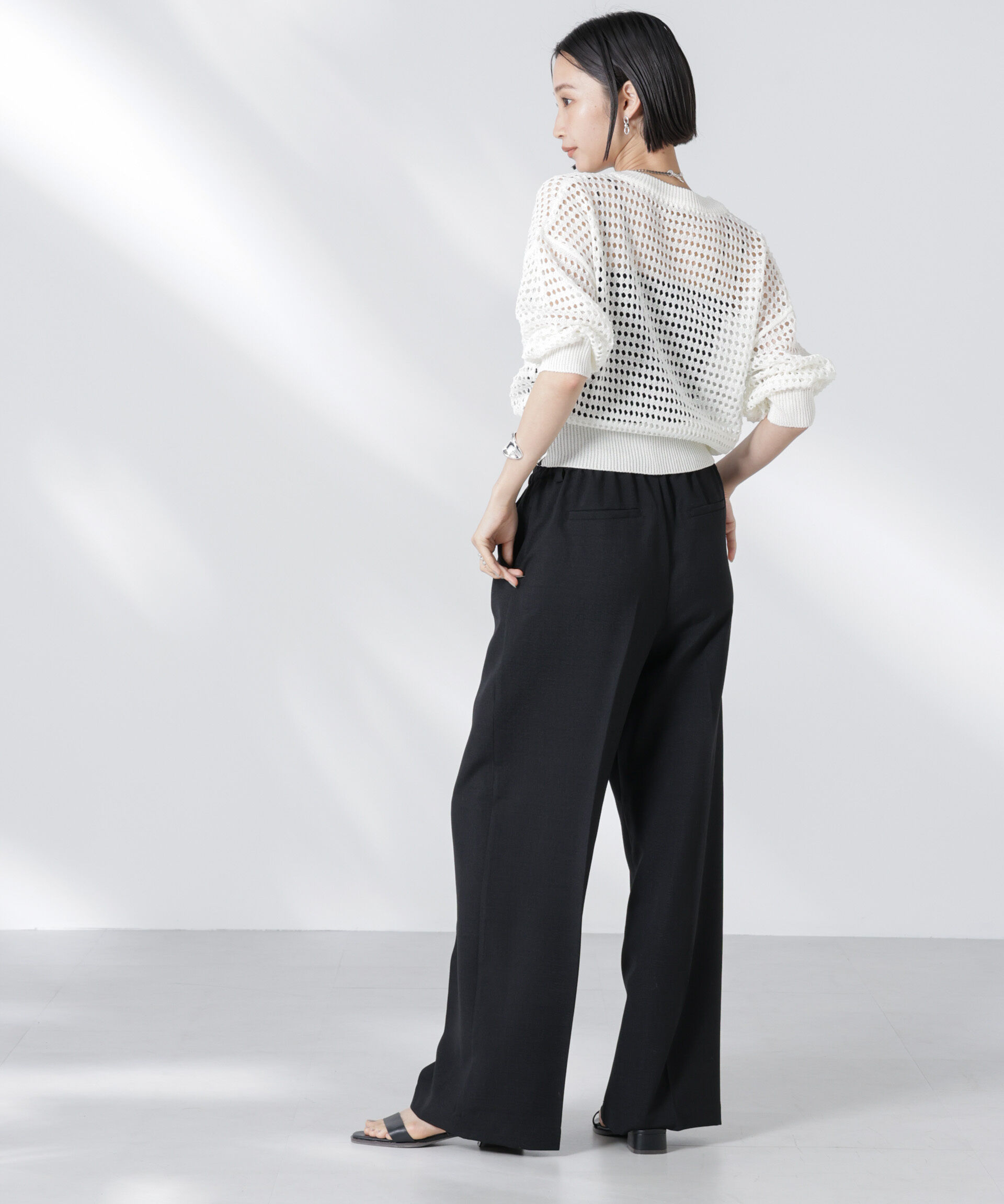 nano･universe「タックイージーセンタープレスストレートパンツ」|チノ|