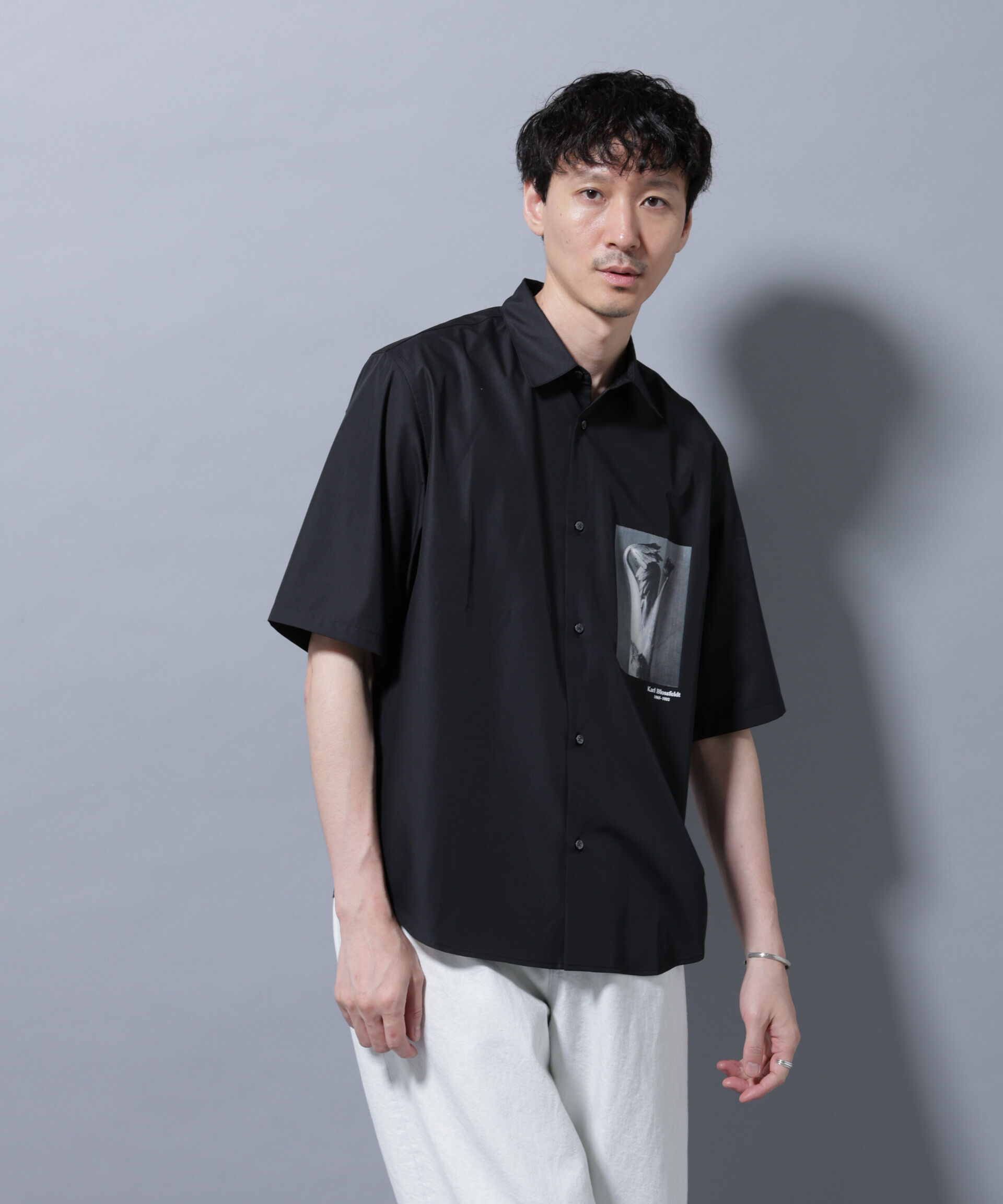 nano･universe「「着るアート」karl blossfeldt 半袖シャツ2」|シャツ・ブラウス|