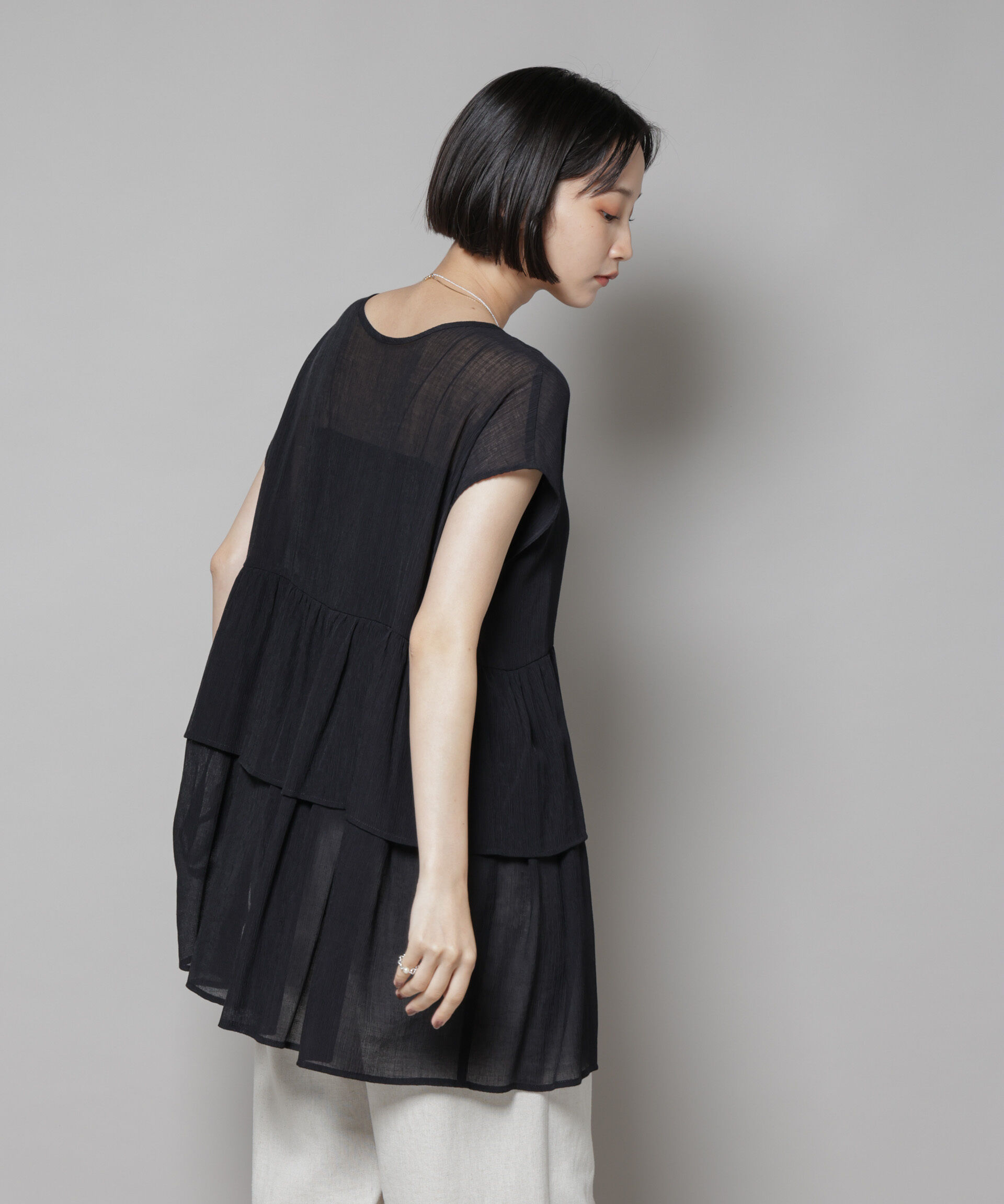 nano･universe「前後2wayシアー楊柳ノースリーブティアードブラウス」|シャツ・ブラウス|