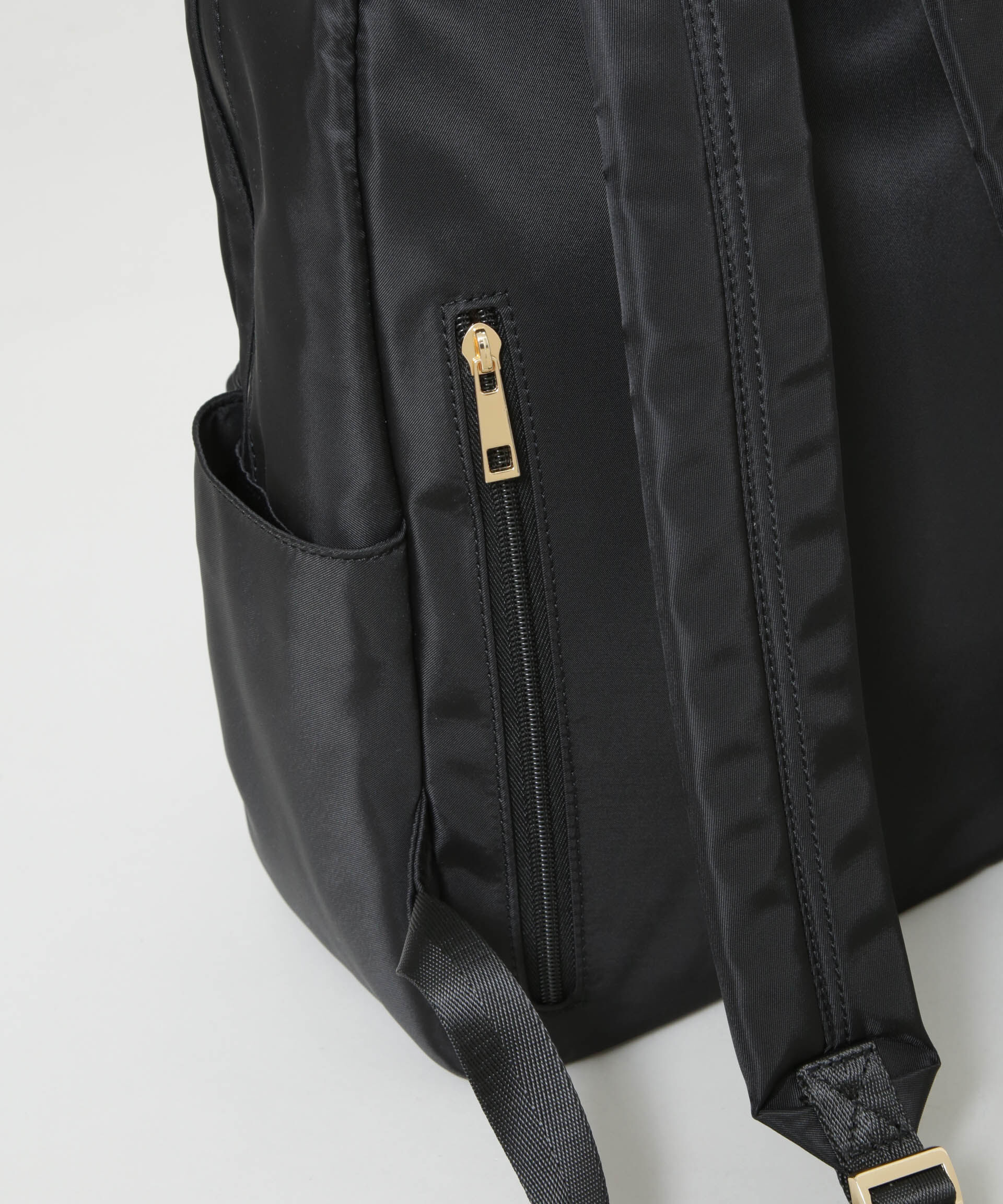 nano･universe「撥水マルチポケットリュック」|リュック|