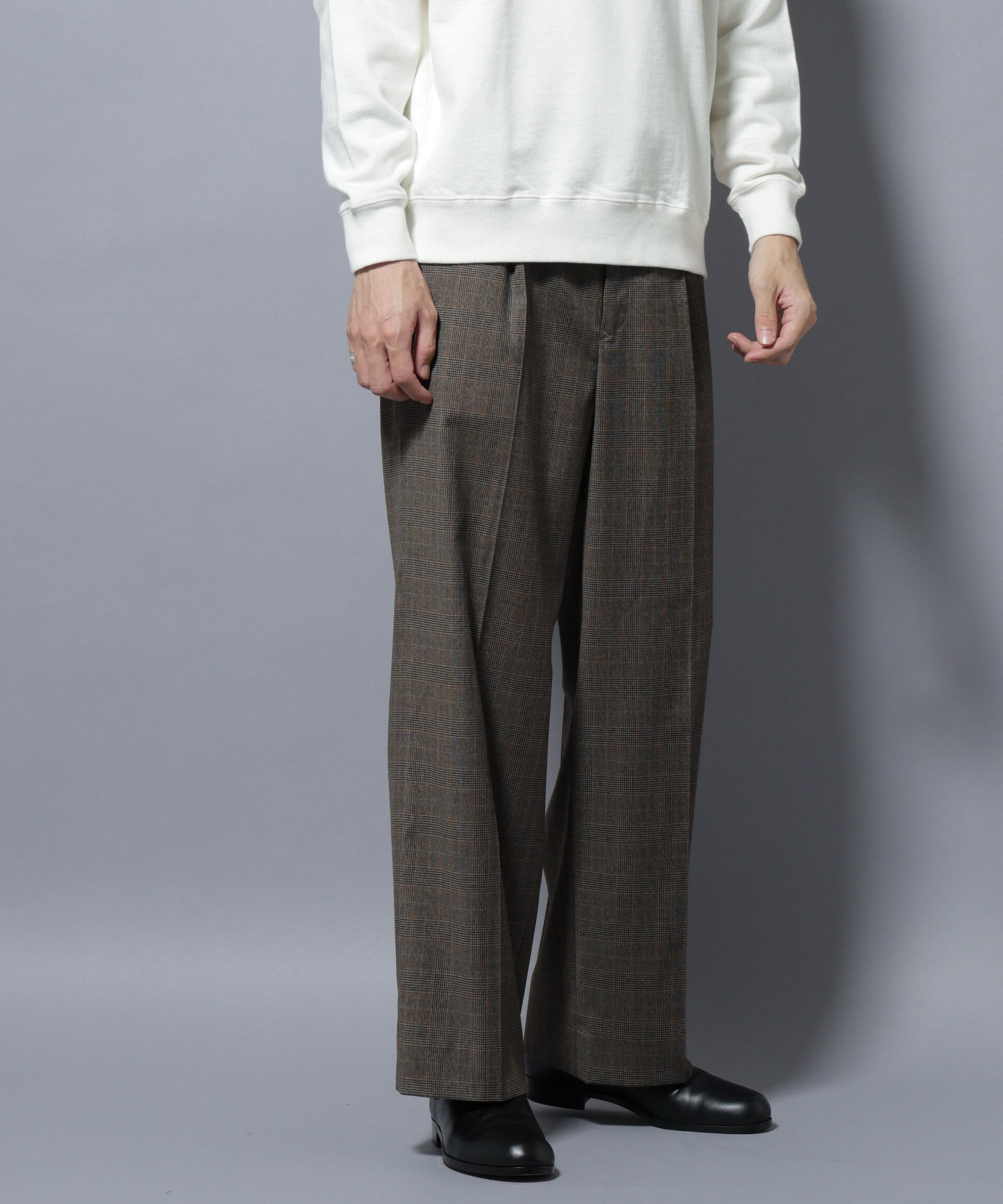 nano･universe「DELEGANTEエアリーサキソニー/CHK/ST ストレートFITパンツ(セットアップ可)」|チノ|パターン1