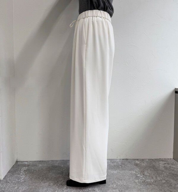 fredy emue「【累計販売数4万本突破！】とろみツイルストレートイージーパンツ」|チノ|