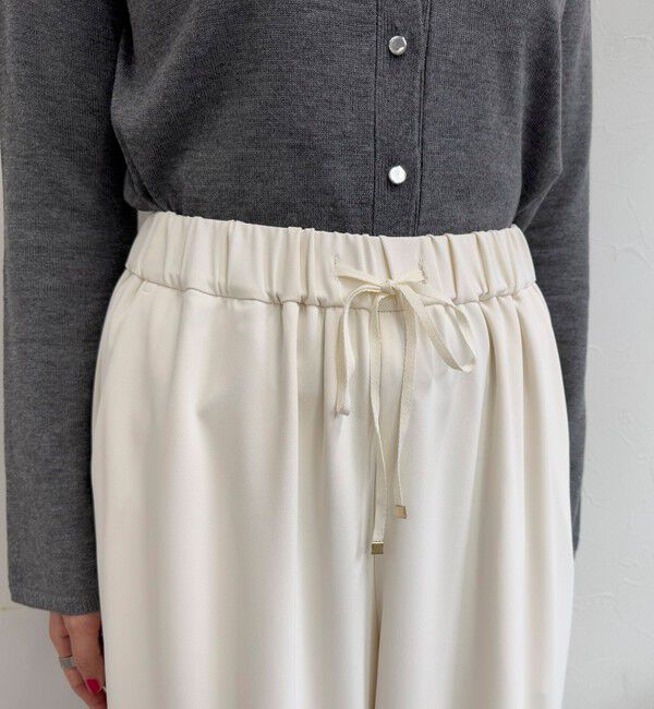 fredy emue「【累計販売数4万本突破！】とろみツイルストレートイージーパンツ」|チノ|