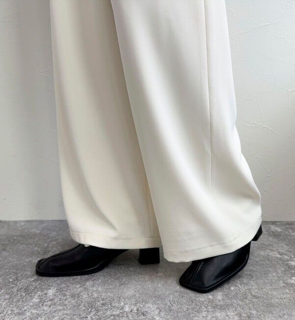 fredy emue「【累計販売数4万本突破！】とろみツイルストレートイージーパンツ」|チノ|
