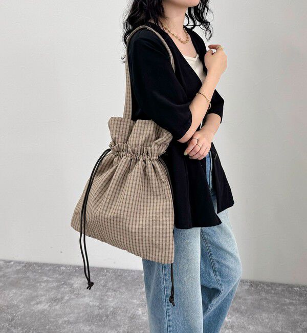 fredy emue「サッカーアウトポケットトートバッグ」|トートバッグ|