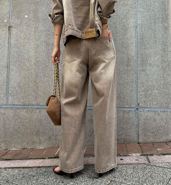 fredy emue「カラーストレートデニムパンツ」|デニム|